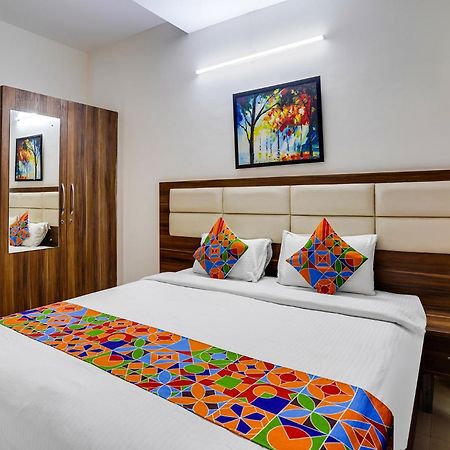 Fabhotel Astra - Electronic City Kammasandra Kültér fotó
